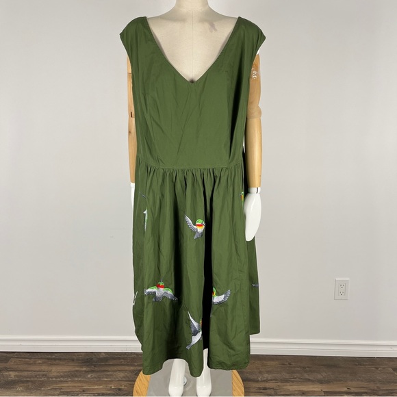 Wayward Fancies Eshakti embroidered birds dress - Picture 1 of 13